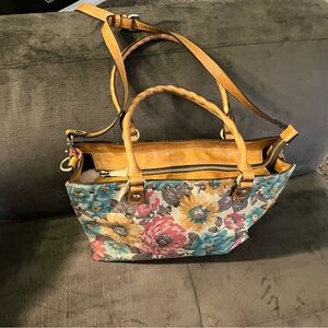 Patricia Nash Floral Patterned Tote Bag with Tan Accents